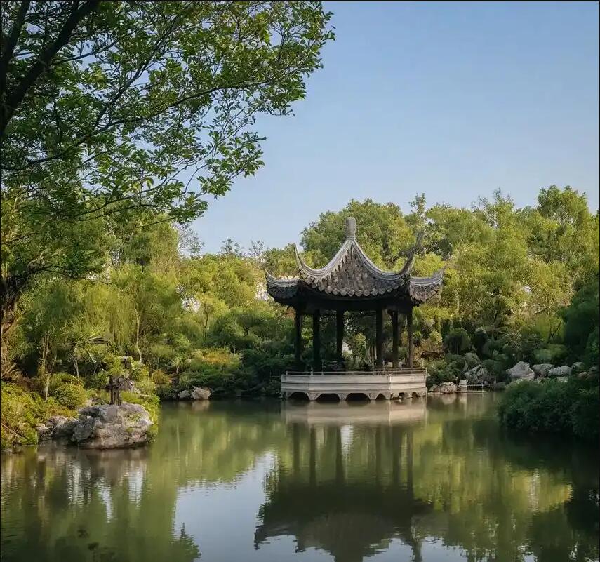 吐鲁番雨真建设有限公司